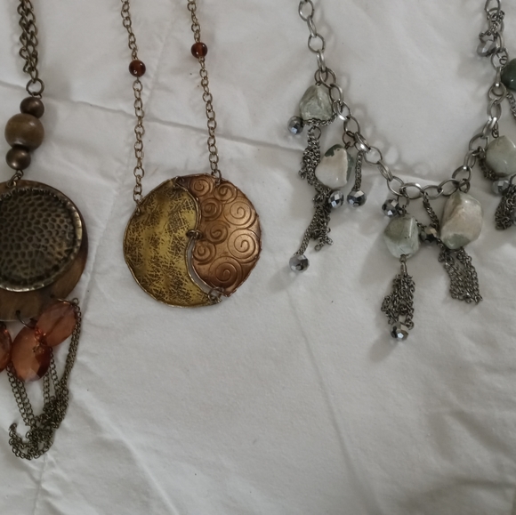 Jewelry - Picture 2 of 5